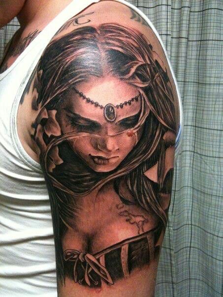 #beauty #vampire #female #tattoo #dark #deep #lovely Prayer Girl, France Tattoo, Lovely Tattoo, Vampire Tattoo, Tattoos Pretty, Tattoo On Arm, Queen Tattoo, Luis Royo, Human Canvas