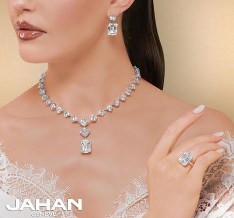 Real Diamond Necklace Simple Classy, Pakistani Jewelry Simple, Jewelry Commercial, Special Necklaces, Twin Outfit, Ring Photoshoot, Diamond Necklace Simple, Fancy Diamond Ring, Beautiful Diamond Earrings