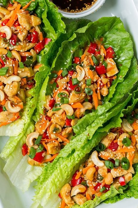 Runner Meals, Teriyaki Chicken Lettuce Wraps, Thai Chicken Lettuce Wraps, Pollo Teriyaki, Sauteed Chicken Breast, Chicken Lettuce Wraps Recipe, Tacos Mexicanos, Salad With Chicken, Lettuce Wrap Recipes