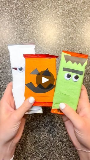 31K views · 10K reactions | 🎃 Fun Halloween candy idea! #halloween #candy #diy | Nikki - Wrappin Queen | The Party Cats · Monster Mash Monster Mash Halloween Party Decorations, Halloween Candy Ideas, Halloween Class Treats, Halloween Craft Treats, Halloween Candy Crafts, Candy Videos, Halloween Treats For Kids, Coworker Gifts, Candy Halloween