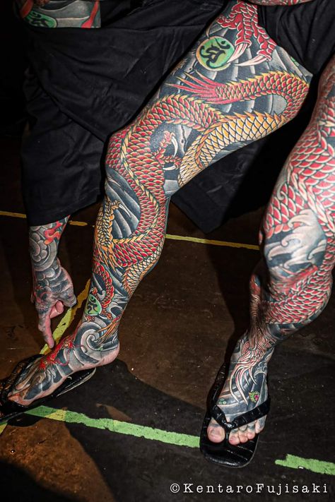 Full Leg Tattoo Men Japanese, Full Leg Tattoo, Japanese Leg Tattoo, Japanese Legs, Dragon Sleeve, Full Leg Tattoos, Yakuza Tattoo, Dragon Sleeve Tattoos, Leg Tattoo Men