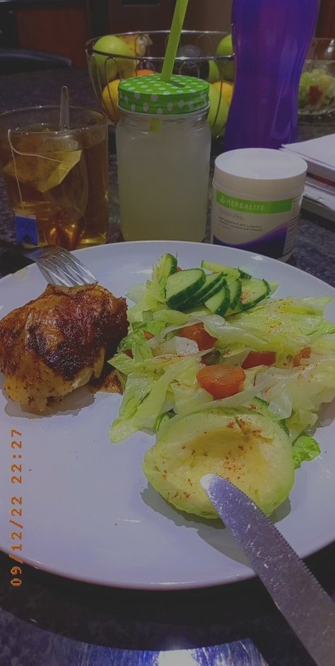 A dish with Vitamins, protein, healthy oils and a fresh salad 🥗 . Supper does not have to be boring at all. To finish off the meal - I am enjoying Chamomile tea and Niteworks Herbalife to help with sleeping well 😴💤 Niteworks Herbalife, Sleeping Well, Fresh Salad, Balanced Meals, Chamomile Tea, Healthy Oils, Fresh Salads, Wellness Coach, Fresh Rolls