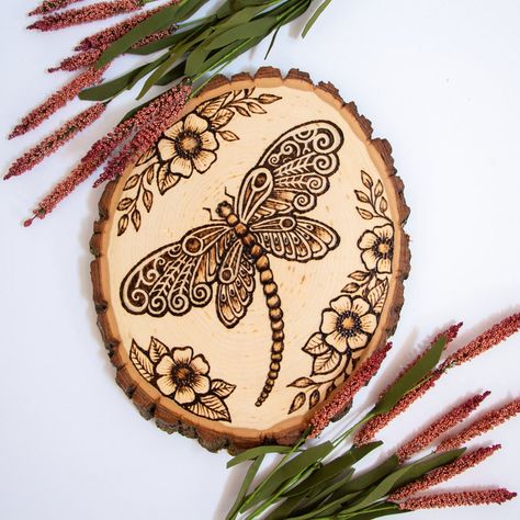 Dragonfly Photos, Floral Henna Designs, Dragonfly Decor, Woodburning Projects, Rainbow Tree, Wood Burning Crafts, Wood Burning Patterns, Wood Burning Art, Handmade Coasters