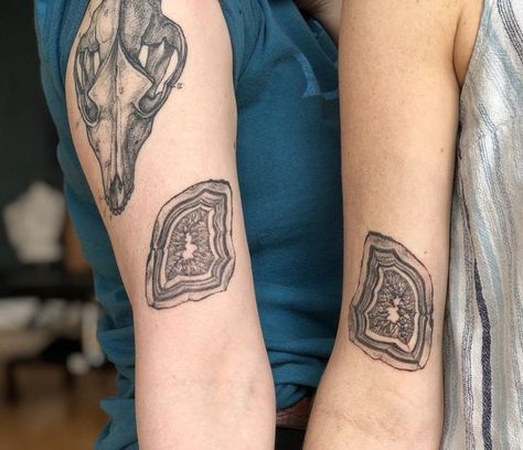 Geode Tattoo, Geology Tattoo, Symmetrical Tattoo, Crystal Tattoo, Rock Tattoo, Healing Tattoo, Bff Tattoos, B Tattoo, Best Friend Tattoos