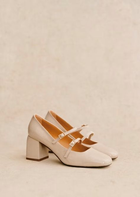 Soline Mary Janes - Light Beige Varnish - Patent sheep leather - Sézane Timeless Shoes, Velvet Flats, Metallic Flats, Ballerina Pumps, Chic Shoes, Shoe Inspo, Buckle Shoes, French Women, Mary Jane Heels