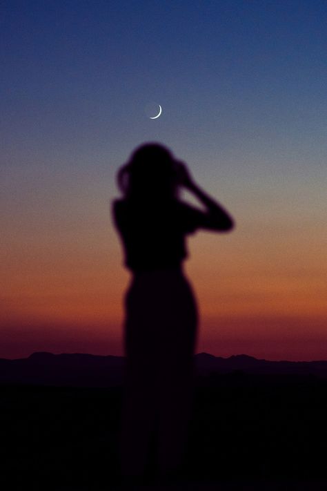 desert moon Desert Moon, Boho Aesthetic, Pretty Things, Mood Boards, Poetry, Moon, Quotes