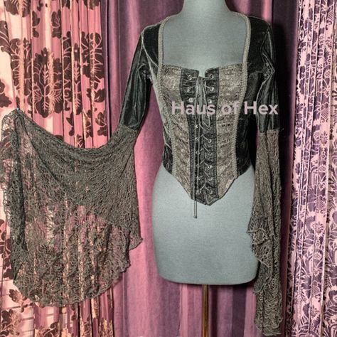 Sleeved Corset Top, Lip Service Clothing, Lace Bell Sleeves, Vintage Gowns, Lip Service, Velvet Lace, Gothic Outfits, Goth Outfits, Japanese Fashion