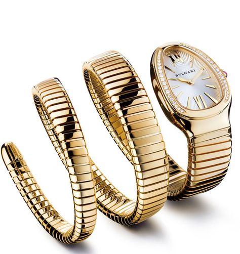 BVLGARI Serpenti Quartz Watch Bulgari Serpenti Watch, Bvlgari Gold, Bulgari Watch, Bulgari Jewelry, Diamond Watches Women, Bvlgari Serpenti, Cartier Panthere, International Jewelry, Italian Jewelry