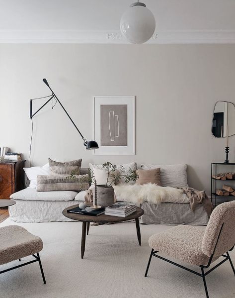 Warm Minimalist Living Room, Scandinavian Look, Scandi Interiors, Scandi Decor, Ikea Sofa, Flat Ideas, Living Room Scandinavian, Scandinavian Interior Design, Scandinavian Living