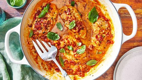 Marry Me Chicken Recipe, Chicken Breast Cutlet, Southern Living Recipes, Pasta Types, Marry Me Chicken, Sauteed Chicken, Quick Easy Dinner, Cook Chicken Breast, Chicken Cutlets