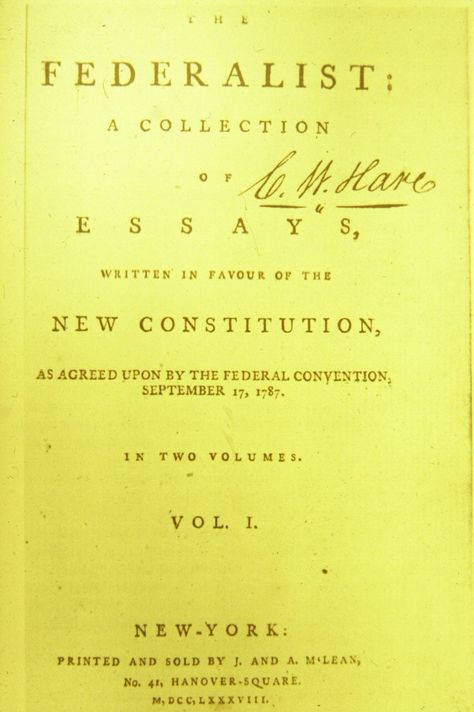 The Federalist Papers by Alexander Hamilton, John Jay, and James Madison Every Man Should Read, Books For Christmas, Federalist Papers, Top 100 Books, John Jay, James Madison University, Presidents Of The United States, Art Of Manliness, 100 Books