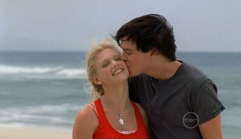 h2o, Rikki and Zane. My OTP!! I'm seriously obsessed with this pairing. They're just so perfect together!!! H2o Outfits, Water Tumblr, Rikki Chadwick, Aquamarine Movie, Rikki H2o, Cariba Heine, Mermaid Stories, Indiana Evans, H2o Mermaids