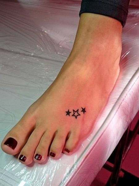 Star Tattoo, Foot Tattoo, Star Tattoos, Foot Tattoos, Tattoo On, Tattoo Ideas, Tattoo Designs, For Women, Tattoos