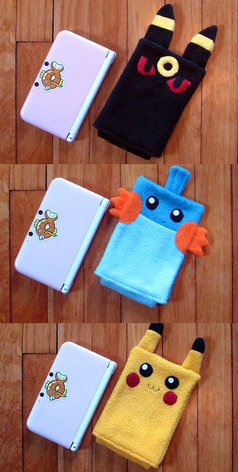 Pokemon Sewing Projects, Pokemon Sewing, Pokemon Ds, Nintendo Ds Case, Ds Nintendo, Diy Pokemon, Anime Diys, Pokemon Crafts, Geek Diy