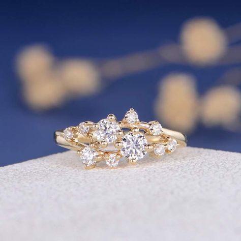 Gold Wedding Band Women, Ring Gold Wedding, Gold Band Wedding Ring, Gold Wedding Bands Women, Tanzanite Engagement Ring, Wedding Band Women, Twig Ring, Ring Cluster, Yellow Gold Wedding Ring