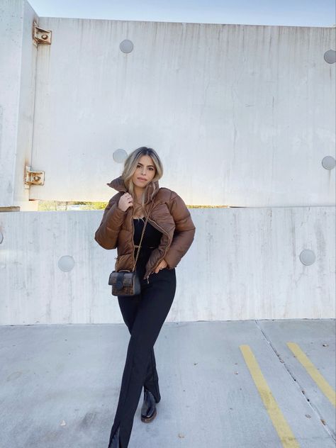 Leather Brown Puffer Jacket Outfit, Brown Puffer Jacket Outfit Woman, Brown Faux Leather Puffer Jacket Outfit, Brown Leather Puffer Jacket Outfit, Puffer Jacket Outfit Brown, Tan Puffer Jacket Outfit, Short Puffer Jacket Outfit, Leather Puffer Jacket Outfit, Puffer Jacket Outfit Women