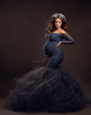 Maternity Photo Dress, Clothes Photography, Maternity Dresses Photography, Studio Maternity Photos, Maternity Photography Props, Maternity Photography Studio, Maternity Studio, Maxi Dress Long Sleeve, Pregnancy Dress