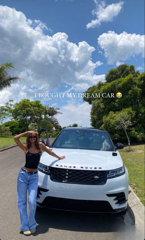 Isabelle Mathers Outfit, Isabella Mathers, Dream Cars Range Rovers, Isabelle Mathers, Cute Jeans, My Dream Car, Teacher Life, Range Rover, New Cars