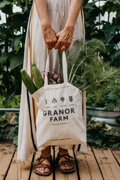 Farm Store & CSA | Granor Farm Creative Shopping Bag Design, Creative Shopping Bag, Farmers Market Theme, Eco Bag Design, Farmers Table, Farm Bakery, Farm Branding, Instagram Grid Design, Community Supported Agriculture