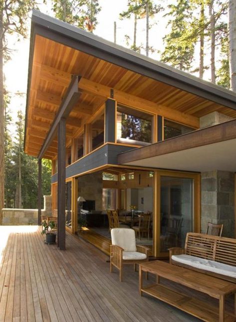 A House In The Woods, Chalet Modern, Backyard Seating Area, Pelan Rumah, Contemporary Patio, Backyard Seating, Roof Styles, Ideas Backyard, Casa Container