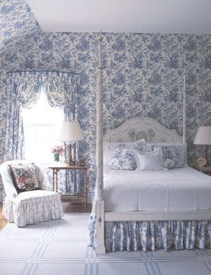 blue-toile-bedroom - The Glam Pad Toile Bedroom Ideas, Blue Toile Bedroom, Toile Bedroom, Blue And White Bedroom, Toile Bedding, Glam Pad, Blue White Decor, Blue Toile, White Room