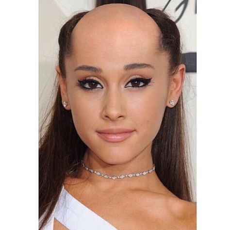 Ariana Grande Bald, Ariana Grande Eyes, Haircut Memes, Ariana Grande Makeup, Ariana Grande Hair, Ariana Grande Images, Bald Girl, Bald Women, Shaved Head