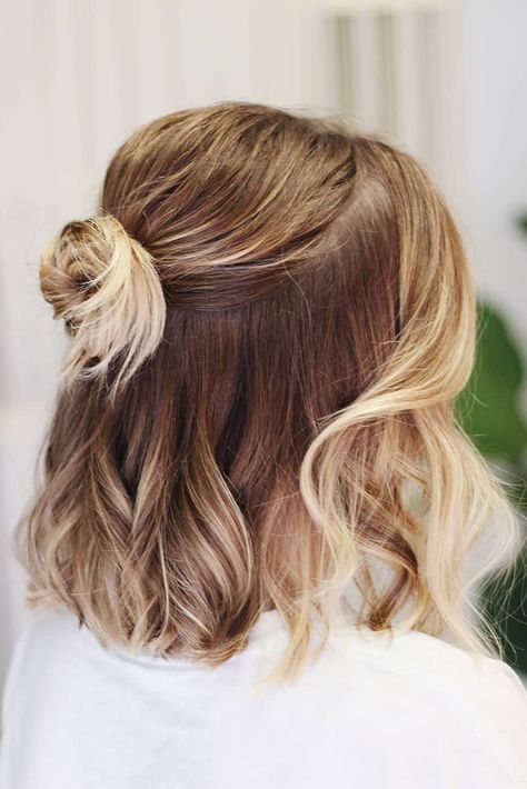 wedding hairstyle ideas for short hair half up half down with curls and bun jamiedanahairstylist Stylish Braids, Wedding Hairstyle Ideas, Growing Out Hair, Hair Half Up Half Down, Wedding Hair Half, Hair Half Up, Short Hair Balayage, Short Wedding Hair, Penteado Cabelo Curto