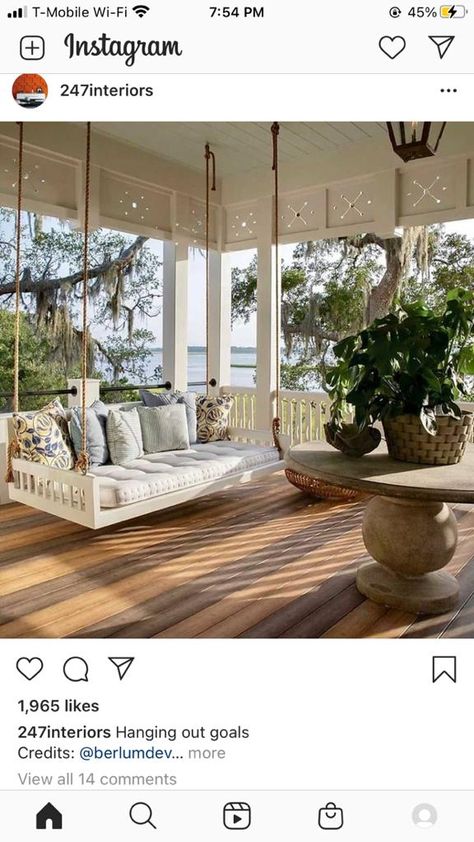 House Fever, Farmhouse Front Porch Ideas, Sun Rooms, Estate Design, Swing Bed, Covered Porches, Pretty Houses, Dream Patio, Homes Interior