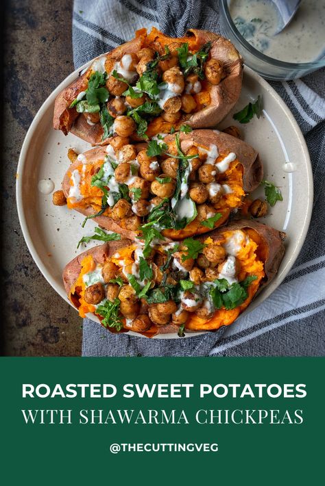 Chickpea Recipe, Potato Chickpea, Sweet Potato Nachos, Sweet Potato Breakfast, Crispy Chickpeas, Dessert Easy, Chickpea Recipes, Roasted Chickpeas, Recipes Dessert