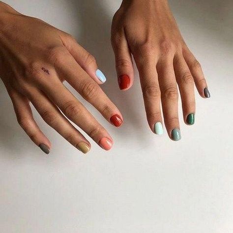 Multi Colored Nails, Nagellack Trends, Minimalist Nails, Mani Pedi, Black Nails, Trendy Nails, Beauty Nails, How To Do Nails, Nail Tips