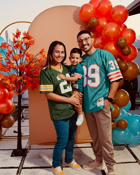 Faith, Family, Football 🫶🏼🤟🏼🧀 #thankful #housedivided #canizaleschronicles @miamidolphins @packers @nfl Faith Family Football, Family Football, House Divided, Nfl Packers, Nfl, Football, Quick Saves, American Football