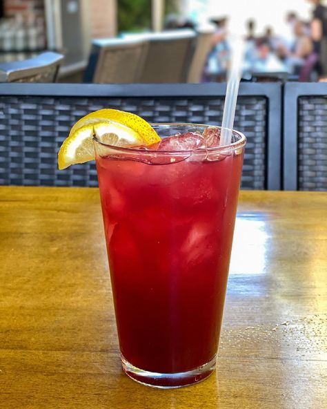 Delicious pomagranite lemonade at a little local restaraunt in Idaho. #lemonade #aesthetic #summer Red Lemonade, Lemonade Aesthetic, Pomegranate Lemonade, Aesthetic Summer, Pint Glass, Idaho, Pomegranate, Lemonade, Beer Glasses