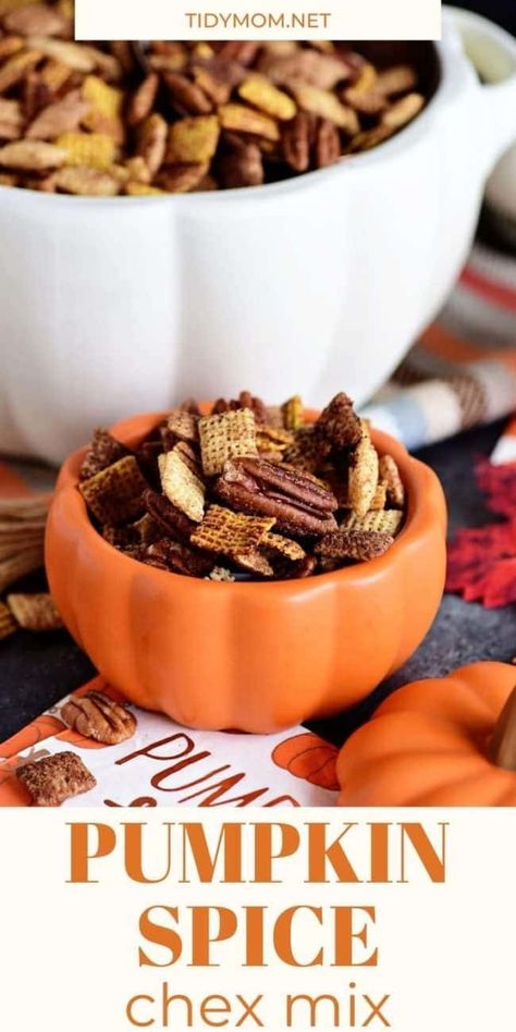 Pumpkin Spice Chex Mix Is Party Perfect - TidyMom® Pumpkin Spice Snack Mix, Homemade Pumpkin Spice Creamer, Tidy Mom, Pumpkin Pie Spice Mix, Fall Dinner Ideas, Pumpkin Spice Recipe, Diy Easy Recipes, Best New Recipes, Chex Mix Recipes