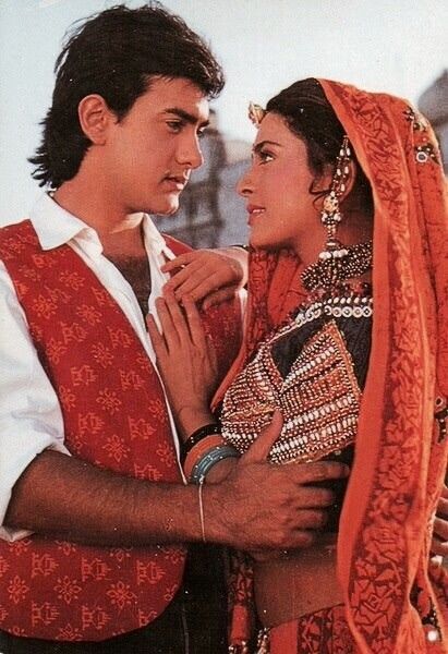 Aamir Khan & Juhi Chawla / Hum Hain Rahi Pyar Ke Glamour Clothing, Lakshmi Menon, Vintage Bollywood Aesthetic, Bollywood Retro, Meldi Ma Hd Photo, 90s Wallpaper, Juhi Chawla, Bollywood Music Videos, Bollywood Pictures