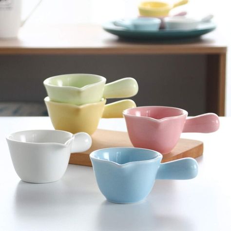 Gravy Boats, Colorful Ceramics, Dip Bowl, Sauce Tomate, Milk Cup, Ceramic Pitcher, Cream And Sugar, Espresso Cups, Milk Jug