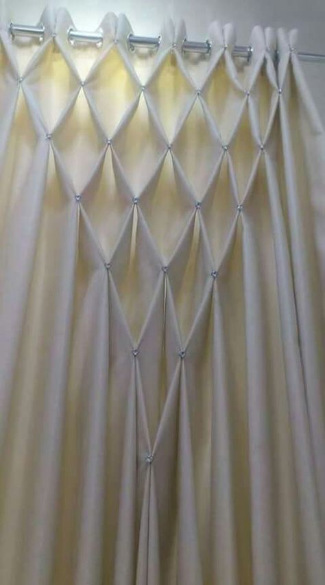 Beautifu pintucked curtain درج السلم, Decoration Shabby, Plain Curtains, The Curtains, Stylish Curtains, Home Curtains, Diy Curtains, 자수 디자인, Curtain Designs