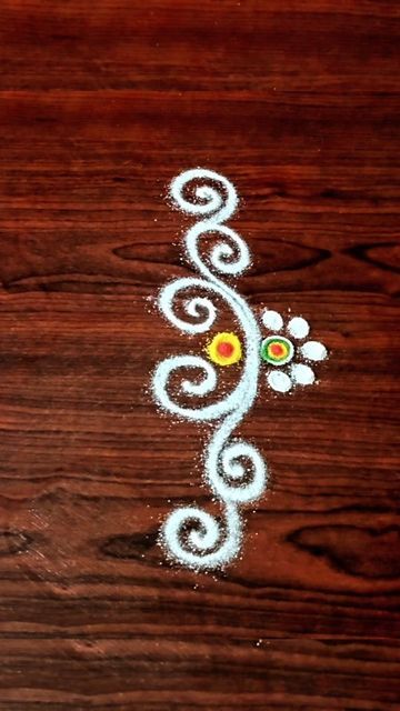 Rangoli Designs Simple Diwali, Rangoli Side Designs, Simple Rangoli Border Designs, Mehndi Designs For Kids, Rangoli Borders, Rangoli Kolam Designs, Rangoli Border Designs, Rangoli Designs Images, Free Hand Rangoli Design