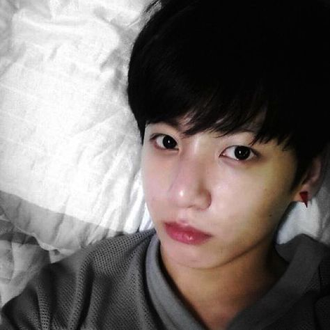 Jungkook Selca, Celebrity Look Alike, Ulzzang Boy, I Love Bts, Jung Kook, Jungkook Cute, Foto Jungkook, Baby Star, Busan