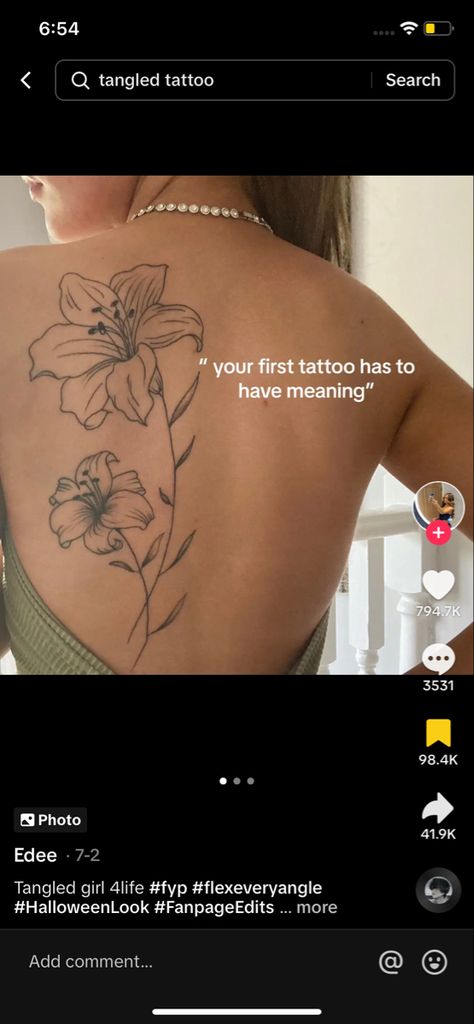 Rapunzel Tattoo, Floral Back Tattoos, Flower Spine Tattoos, Flower Tattoo Back, Medusa Tattoo, Classy Tattoos, Jewelry Tattoo, Dainty Tattoos, Spine Tattoos