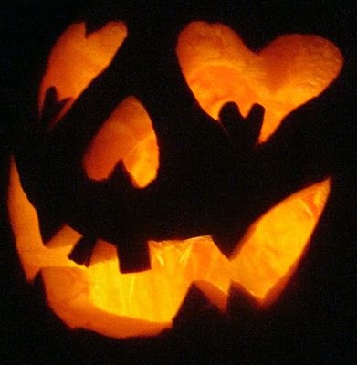 Pumpkin Carving Heart Eyes, Pumpkin Carving Ideas Heart Eyes, Pumpkin Carving Ideas Heart, Heart Eye Pumpkin Carving, Heart Eyes Pumpkin, Pumpkin Inspo, Heart Pumpkin, Pumpkin Carve, Pumpkin Heads