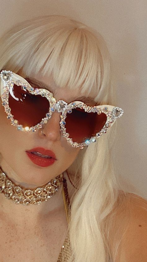 Gorgeous hand made heart sunglasses. Perfect for festival season and any other festive occasion.  Available to order in pink or white. Vegas Sunglasses, Rave Sunglasses, Disco Ball Mirror, Stargirl Aesthetic, Embellished Sunglasses, Stephanie Johnson, Heart Rhinestone, 70s Vibes, Nail Jewels