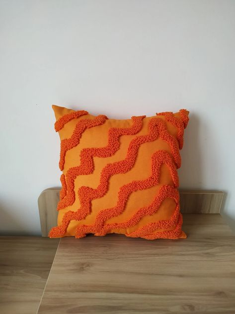 Punch Needle Vibrant Wavy Lines Pillow Hand Tufted Orange - Etsy Embroidery Abstract, Boat Decor, Living Room Decor Pillows, Orange Cushions, Orange Throw Pillows, Colorful Throw Pillows, Bedroom Orange, Orange Decor, White Throw Pillows