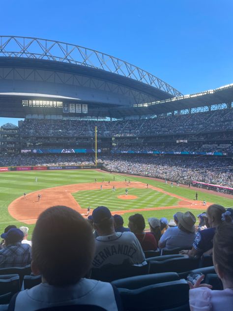 Major League Baseball Aesthetic, Baseball Boys Aesthetic, Baseball Game Aesthetic, Baseball Wallpapers, Baseball Aesthetic, Blue Jays Game, Baseball Wallpaper, Game Aesthetic, Baseball Boys