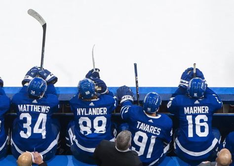 The Toronto Maple Leafs made it through to the 1st round of the playoffs for the first time since 2004, but immediately lost to the surprising Panthers. Toronto Maple Leafs Players, Hockey Shot, Nhl Wallpaper, Mitch Marner, Auston Matthews, Toronto Maple Leafs Hockey, Maple Leafs Hockey, Hockey Pictures, Foam Art