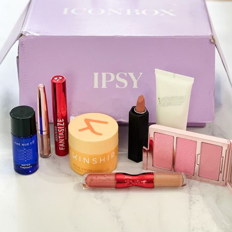 Today on the blog we're having a look at the May Icon Box by Ipsy and answering the question, "is it worth it?" 🤔  The Icon Box by Ipsy is a quarterly upgrade to the Ipsy Glam Bag - check out the post to see the full breakdown. Do you subscribe to any beauty boxes?    Icon Box by Ipsy May 2024 Review: Is it Worth It? Exfoliating Pads, Ipsy Glam Bag, Box Icon, Is It Worth It, Glam Bag, Beauty Games, Beauty Box Subscriptions, Cute Room Decor, May 2024