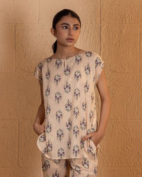 Loungewear 2024 - New arrivals! This 2 piece set features an open neck bundi with a curved hem. To be paired with comfortable knee length trousers in the same print. [ Cottons, Cottons Jaipur, New arrivals, Loungewear, Comfort fits, Summer staples] #cottons #cottonsjaipur #newcollection #newstockalert #loungewear #comfortfit #fits #summervibes #sleepwear #summercollection #comfortable #floral #capri #capriset #dailywear #shopnow #summerstyle Cottons Jaipur, Fits Summer, Capri Set, Open Neck, Summer Staples, 2 Piece Set, Jaipur, Summer Collection, 2 Piece