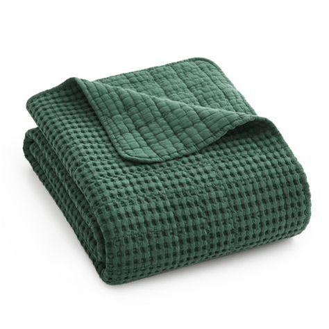 Dark Grey Couches, Waffle Quilt, Quilted Throw, Dorm Inspo, Waffle Blanket, Cozy Chair, Waffle Stitch, Green Quilt, Twin Quilt