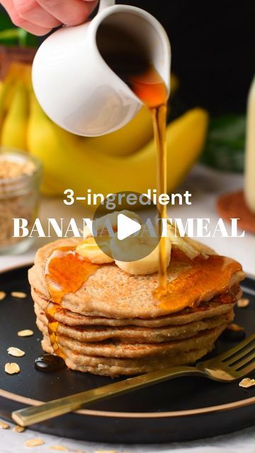 Oats Pancake Recipe, Banana Oats Pancakes, Healthy Breakfast Pancakes, Easy Vegan Baking, Healthy Vegan Pancakes, Vegan Pancake Recipe, Oat Pancake Recipe, Vegan Pancake, Vegan Pancake Recipes