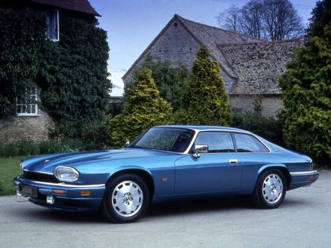 Jaguar Auto, Jaguar Xjs, Jaguar (cars), Jaguar Daimler, Jaguar Cars, Ford Mustang Boss, Auto Retro, Mustang Boss, Jaguar Xe