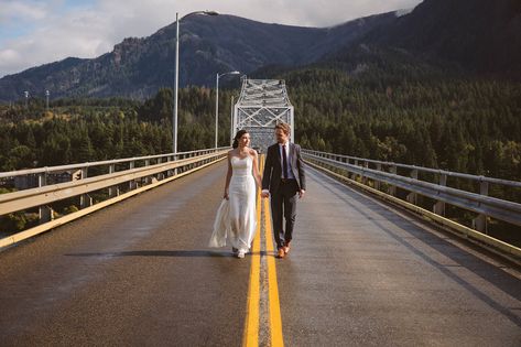 Skamania Lodge Wedding - Taylor + Madye Skamania Lodge Wedding, Salish Lodge Wedding, Virginia Park Lodge Wedding, Mountain Lodge Telluride Wedding, Skytop Lodge Wedding, Crazy Day, Outdoor Fall Wedding, Cascade Mountains, Columbia River Gorge